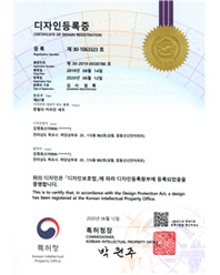 한 벌의 커피잔 세트